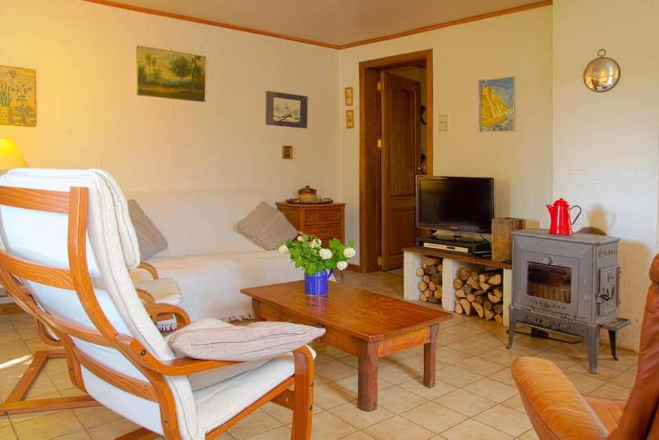 La Petite Maison Six Planes Eksteriør bilde
